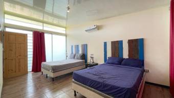 AMPLIA PROPIEDAD EN VENTA CON 3 APARTAMENTOS, SANTA CRUZ TAMARINDO