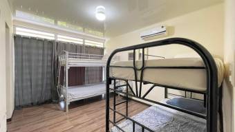 AMPLIA PROPIEDAD EN VENTA CON 3 APARTAMENTOS, SANTA CRUZ TAMARINDO