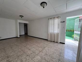 Acogedora casa de un nivel con jardín y espacios ideales para disfrutar en familia #26-859 GS