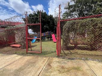 Acogedora casa de un nivel con jardín y espacios ideales para disfrutar en familia #26-859 GS