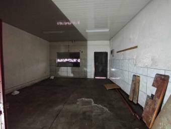 Amplio local comercial de 3 niveles con alto potencial para múltiples negocios #26-922 GS, $ 460,000, 3, San José, Desamparados