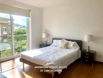 Escazú Distrito 4 apartamento amueblado en alquiler $2.000