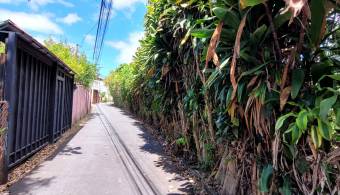 Commercial land for sale, flat, with high traffic and great development potential #26-1565 GS, ₡ 460,000,000, 4, San José, Tibás