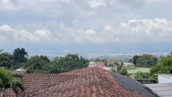 CASA VENTA SAN ANTONIO DE ESCAZU, CONDOMINIO PRIVADO