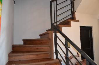 Se vende casa en San Pablo Heredia 25-1004