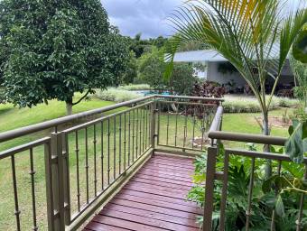 Se vende casa con uso de suelo mixto en San Pedro Barva 26-1533