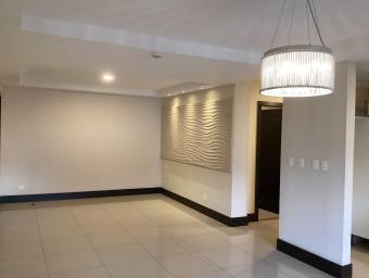 Se vende apartamento en Santa Ana #26-1196