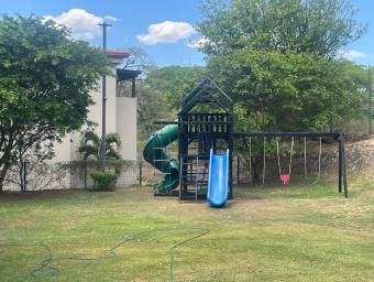 Se vende apartamento en Santa Ana #26-1196 Se vende apartamento en Santa Ana #26-1196