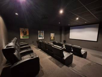 VENTA DE APARTAMENTO CON 2 PARQUEOS EN CONDOMINIO ALTAMIRA