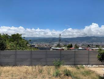 Lote en propiedad privada listo para cosntruir