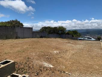 Lote en propiedad privada listo para cosntruir