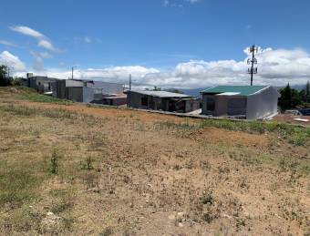 Amplio terreno plano para desarrollo residencial 2470m2