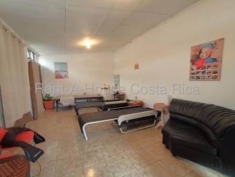 VENTA DE PROPIEDAD ESQUINERA CASALOCAL COMERCIAL. EN DESAMPARADOS.