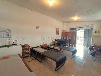 VENTA DE PROPIEDAD ESQUINERA CASALOCAL COMERCIAL. EN DESAMPARADOS.
