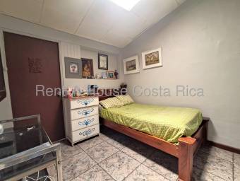 VENTA DE PROPIEDAD ESQUINERA CASALOCAL COMERCIAL. EN DESAMPARADOS.