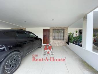SE VENDE HERMOSA CASA CON PATIO AMPLIO. CASA IMPECABLE