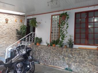 Hermosa casa en Venta ubicada en Mata de Plátano - San José  26-1417