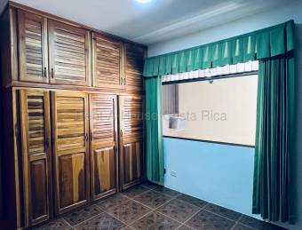 VENTA CASA E EN SAN PEDRO, SANTA BARBARA DE HEREDIA 1 PLANTA.