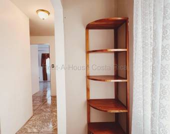 VENTA CASA E EN SAN PEDRO, SANTA BARBARA DE HEREDIA 1 PLANTA.