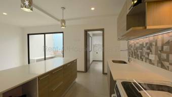 Alquiler de Casa en San Antonio de Escazú.