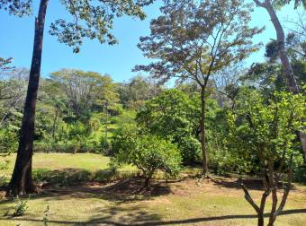 "¡Inversión de Ensueño! Bella Finca en Venta en Turrubares de San Pedro a Precio Irresistible"  26-6