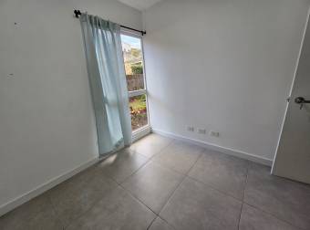 Venta de Apartamento en Condominio Monte Alto.