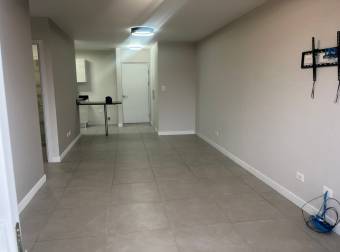 Venta de Apartamento en Condominio Monte Alto.