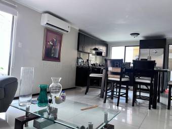 Casa en condominio con amenidades en Pozos, Santa Ana, ideal para vivir cómodamente #26-1795 GS