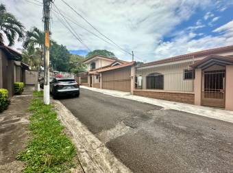 Casa Venta en Barrios San Jose de Alajuela  MLS #26-1800