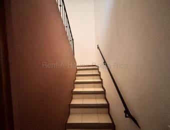 Venta casa 2 niveles 3 hab con patio y terraza, alta demanda #26-1780 GS