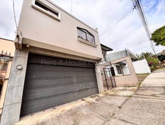 Venta casa 2 niveles 3 hab con patio y terraza, alta demanda #26-1780 GS