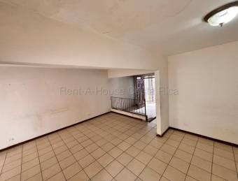 Venta casa 2 niveles 3 hab con patio y terraza, alta demanda #26-1780 GS