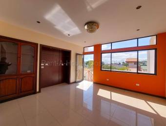 Alquiler casa 4 hab con patio, jacuzzi y oficina, amplia #26-1788 GS