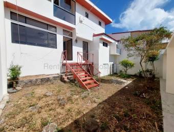 Alquiler casa 4 hab con patio, jacuzzi y oficina, amplia #26-1788 GS