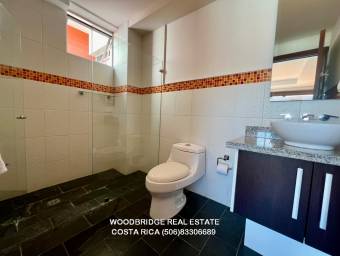 Escazú apartamento amueblado en alquiler $1.400 / Guachipelín