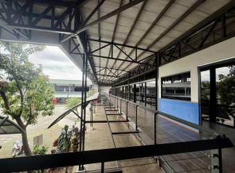 Se alquila local comercial u oficina en Plaza Rubí - La Aurora, Heredia #26-397