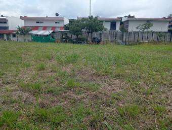 Se vende lote en Pozos Santa Ana 26-645