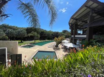 Venta de Casa Duplex ideal para Inversión en Condominio 26-1069