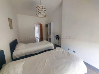 Venta de Casa en Piedades de Santa Ana. Venta de Casa en Piedades de Santa Ana.