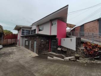 MLS-25-1091 LS VENTA EDIFICIO CON 4 APARTAMENTOS GOICOECHEA SAN JOSE CONTACTENOS AL # 86127562