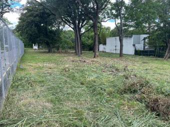 Se vende lote en Santa Ana San José 26-1688