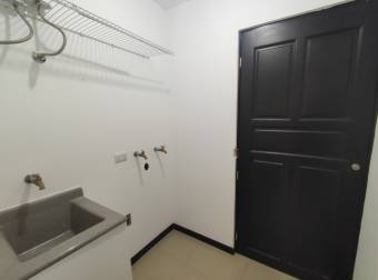 VENTA DE CASA COND. MALAGA SANTA BÁRBARA VENTA DE CASA COND. MALAGA SANTA BÁRBARA