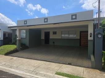 VENTA DE CASA COND. MALAGA SANTA BÁRBARA