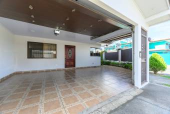VENTA DE CASA ESQUINERA EN RESIDENCIAL PÁRAMO, SAN PABLO, HEREDIA