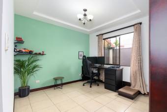 VENTA DE CASA ESQUINERA EN RESIDENCIAL PÁRAMO, SAN PABLO, HEREDIA