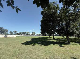 Se vende lote en Guacima #26-232