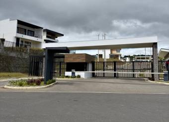 lote en condominio Hacienda Peraz