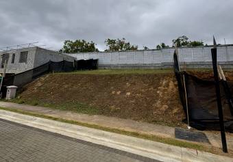 lote en condominio Hacienda Peraz