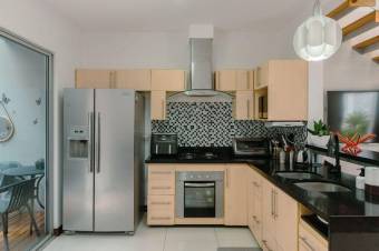 Venta de Casa en La Unión, Cartago. RAH 25-1680 PRECIO REBAJADO
