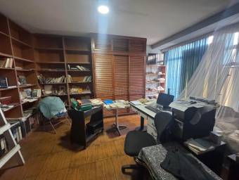 Venta de Hotel en Montes de Oca-San Pedro. RAH 26-1811